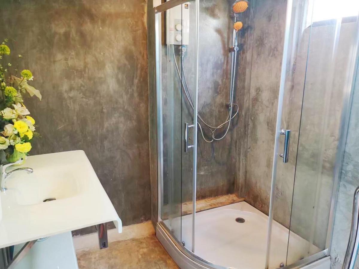 Ban Huai Maenam Noi Chokchai Hotel מראה חיצוני תמונה