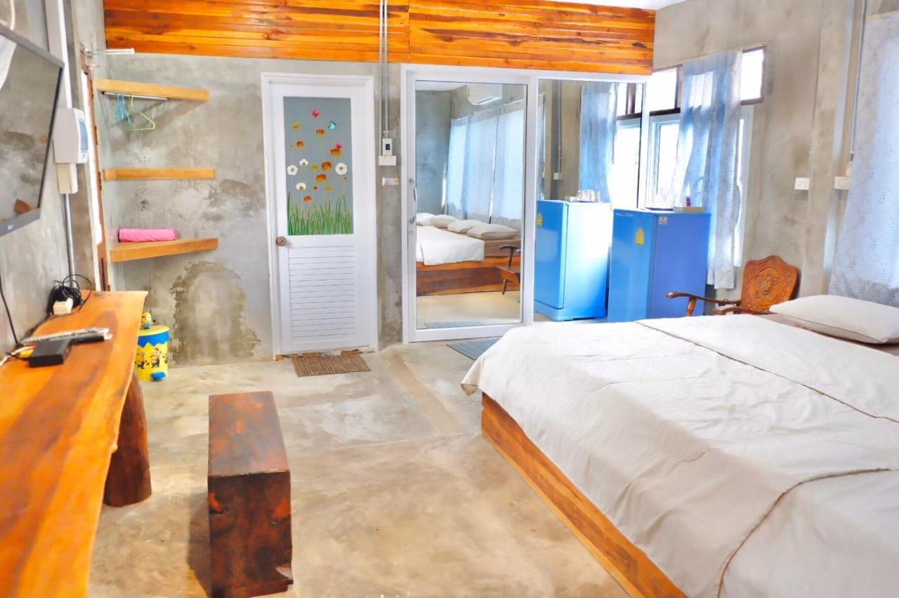 Ban Huai Maenam Noi Chokchai Hotel מראה חיצוני תמונה