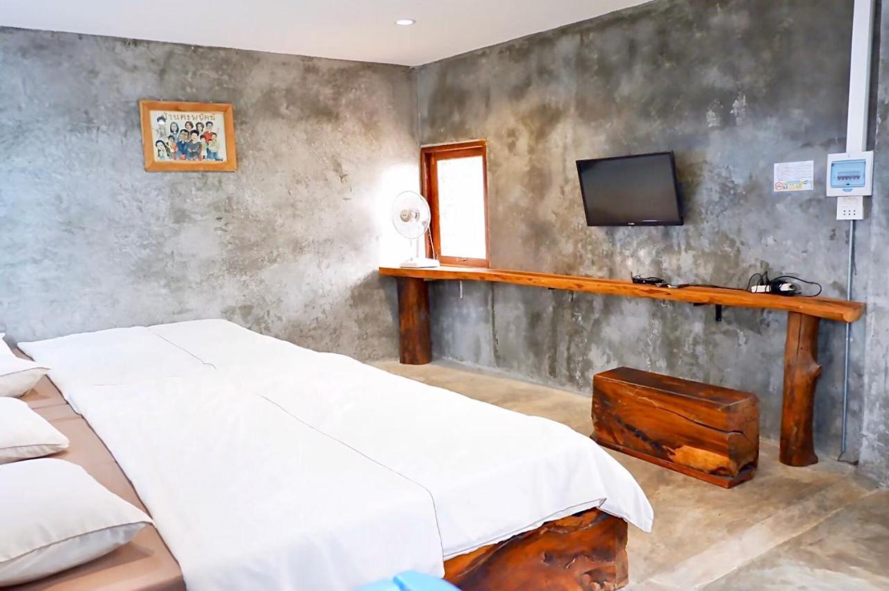 Ban Huai Maenam Noi Chokchai Hotel מראה חיצוני תמונה