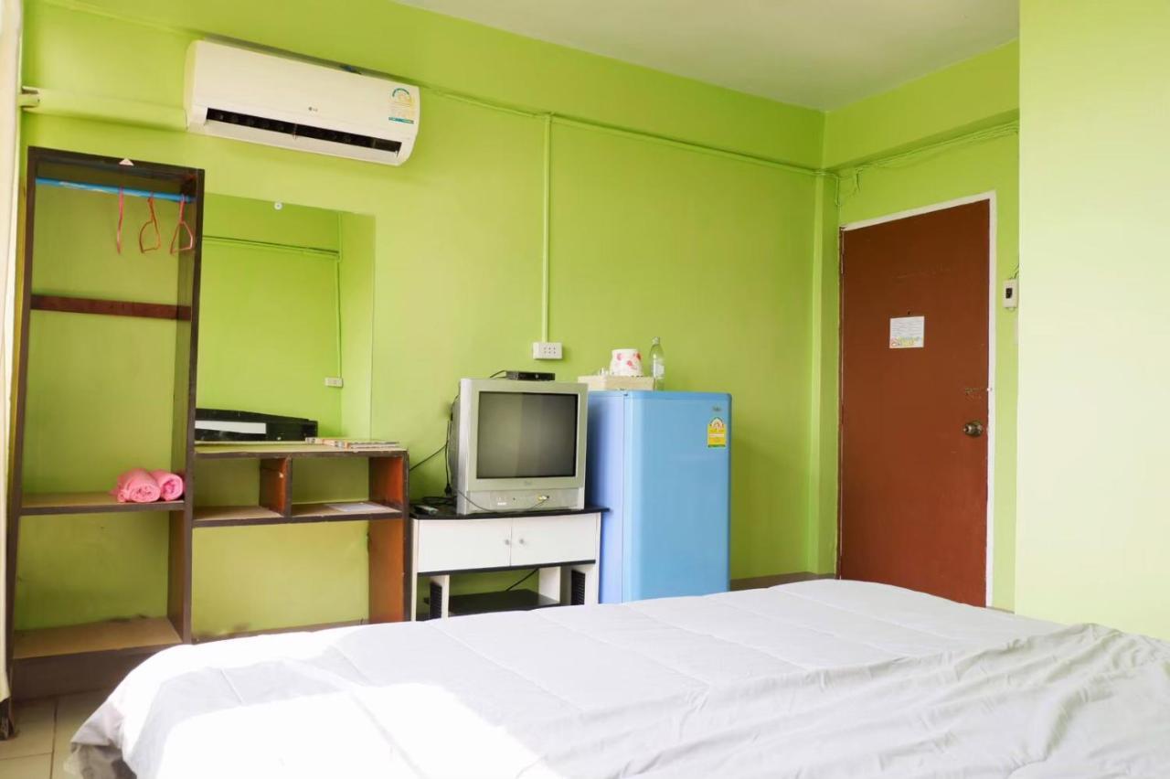 Ban Huai Maenam Noi Chokchai Hotel מראה חיצוני תמונה