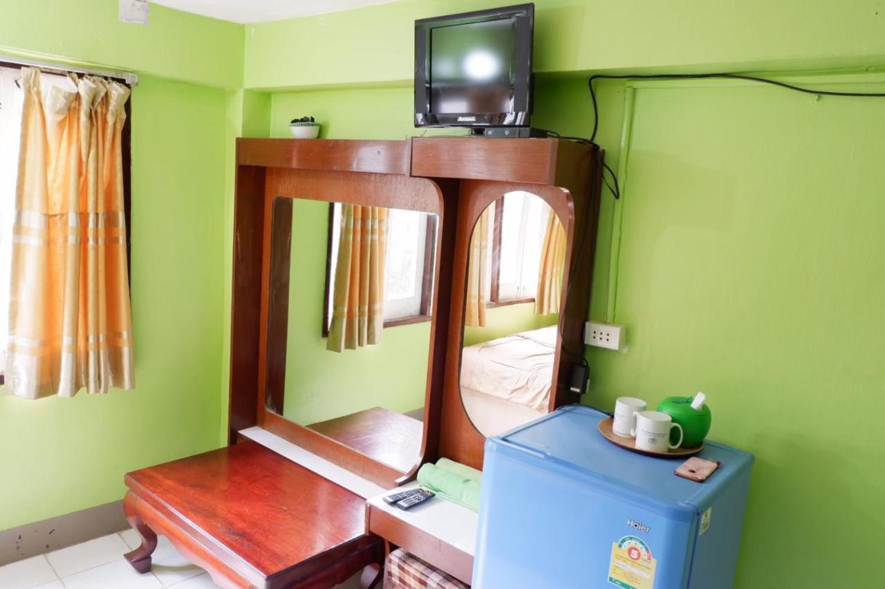 Ban Huai Maenam Noi Chokchai Hotel מראה חיצוני תמונה
